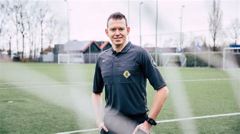 knvb scheidsrechter tenue